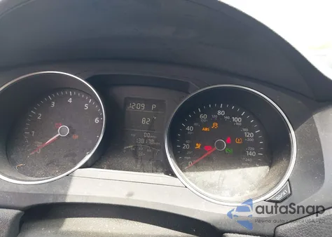 2017 Volkswagen Jetta 1.4T S z USA, uszkodzony, nr VIN 3VW2B7AJ4HM29871